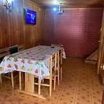 Cabanas Y Hospedaje 4 Colinas